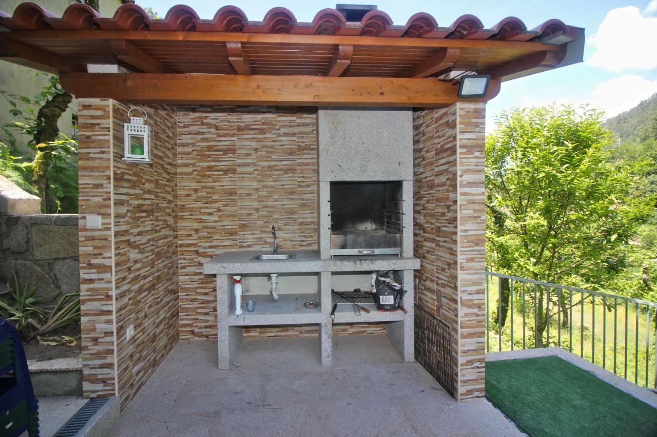Villa Casa Ferreira By Geres Casas Terras de Bouro Exterior foto
